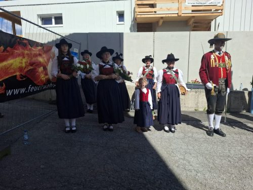Aufstellung Feuerwehrhalle